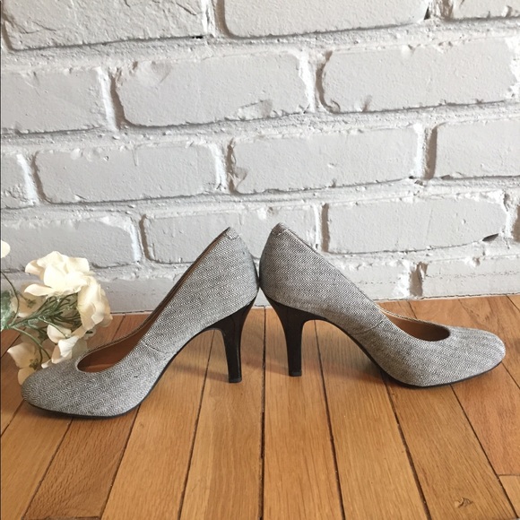 Kelly & Katie Black/White ZigZag Textured Heel 7.5 - Picture 4 of 6